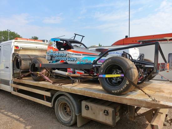 Finn's tar car was going to Mat's after the weekend for attention to the engine prior to Ipswich
