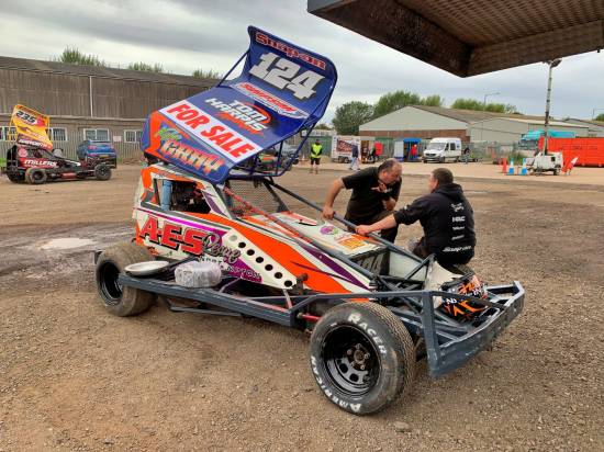 Welcome to the King's Lynn pits. All pics kindly taken by Nic. We start with Kyle Gray.
