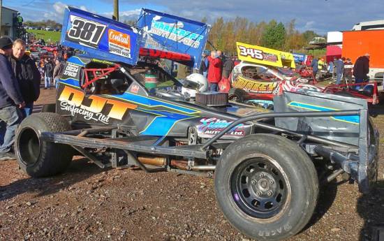 Welcome to the Hednesford pits - We start with Tyrone Evans
