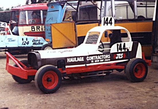 Another Pete 144 with Pete Shepherd's old number......... Pete Hamer
Any relation to Tom Hamer?  He who raced a couple of years back and is said to be plannng a return?
