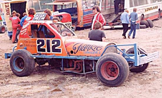 212 Frankie Wainman on a rare, perhaps unique, visit to Ringwood - '81 (Steve Greenaway)
