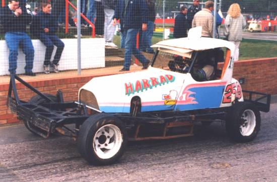 258 Rob Harrad at NIR in 1999 in the 'Potent Re-mix'
Rob made this car in the style of the Doug Cronshaw car 'the potent mix' of a quarter century before.
