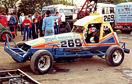 269 John Rogers at Brafield, 1981 (Steve Greenaway)
