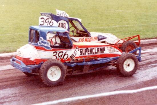 396 Doug Cronshaw, surely a rare spell at blue?
