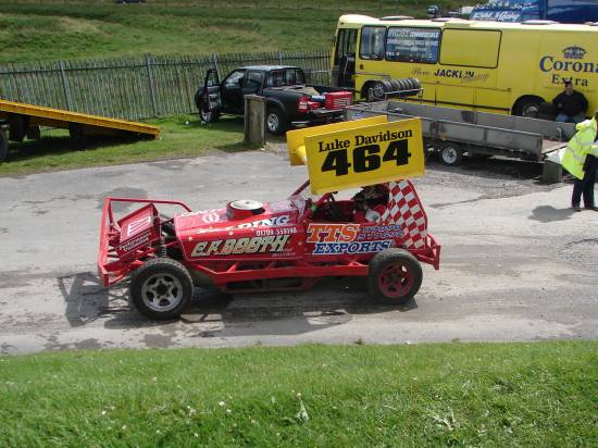 464 drove well in the 33 car Taken By Herby Helliwell
