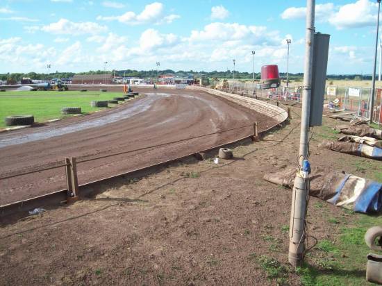 Exit of turn 2 at Scunthorpe
