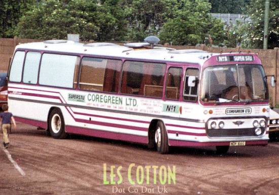 Stu Smith Bus
The first super-transporter? The SuperStu rig at Sheffield, 1985
Keywords: Bus Transporter wagon sheffield stu smith rig 1985