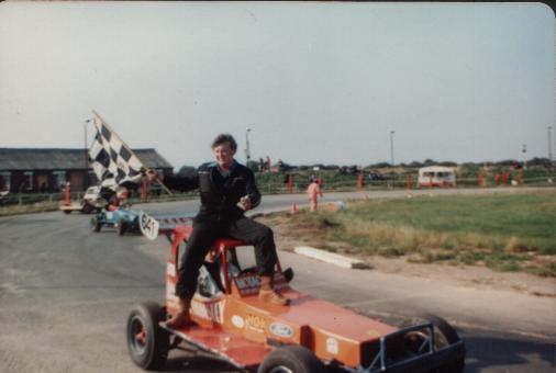 641 Ray Tyldesley wins at Skegness
