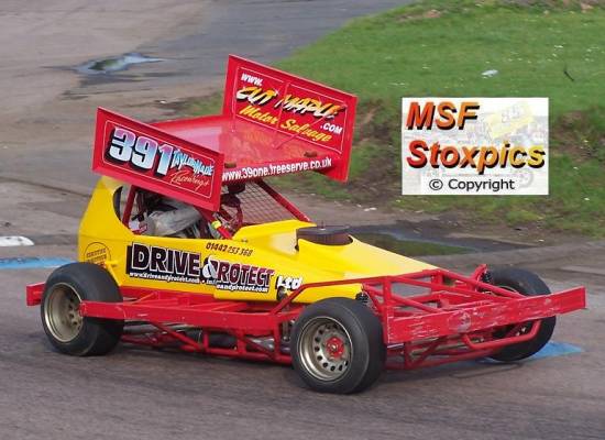 391 Andy Smith with new sponsor
