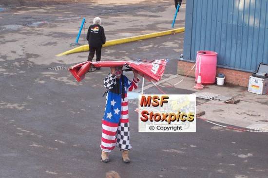 Bones the Clown with a bent 153 wing
