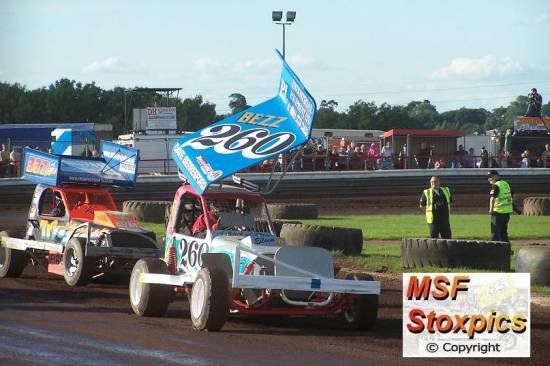 260 Dave Berresford takes to the track and is only a few of the drivers to race at both tracks
