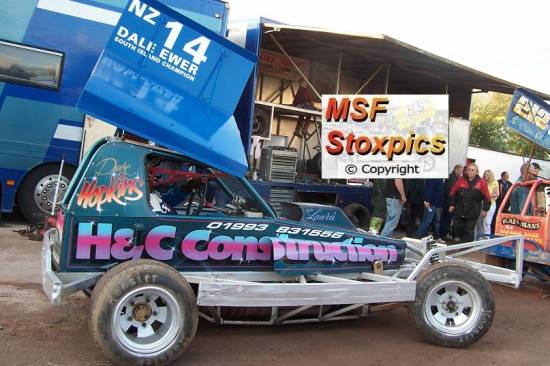 NZ 14 Dale Hewer in the 447 shale car

