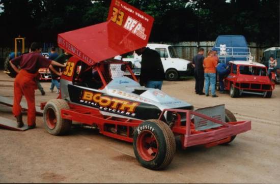 33 Peter Falding
33 Peter Falding 1997 Coventry pits

