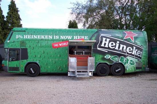Oh Look a bus full of Heineken...mmmmmm
