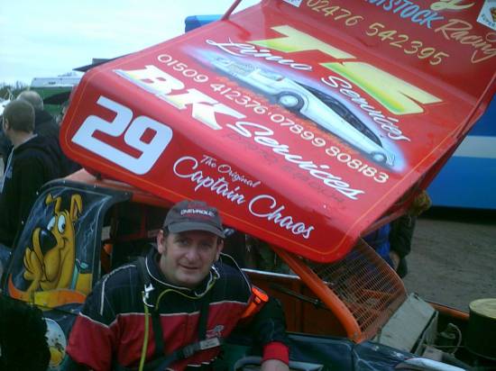 Captain Chaos 2011
Back with a vengance!! Great battling with 106 Stu Baker - Being passed by a novice didn't go down too well I bet! lol
Great to see you back behind the wheel Ian.
