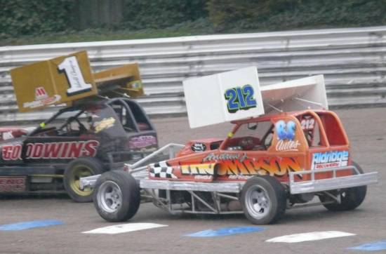 Danny Wainman trying to stay with Stuart
