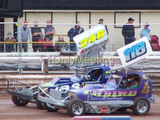 246 Ian Brickley and 118 Steve Harrison line up for Ht1
