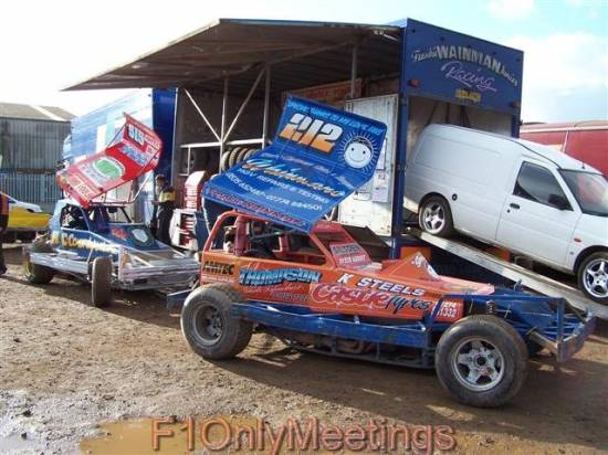 515 and 212 Frankie Wainman Jnr and Snr
