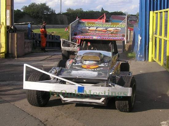 515 Frankie Wainman Jnr - Back to the pits after practising

