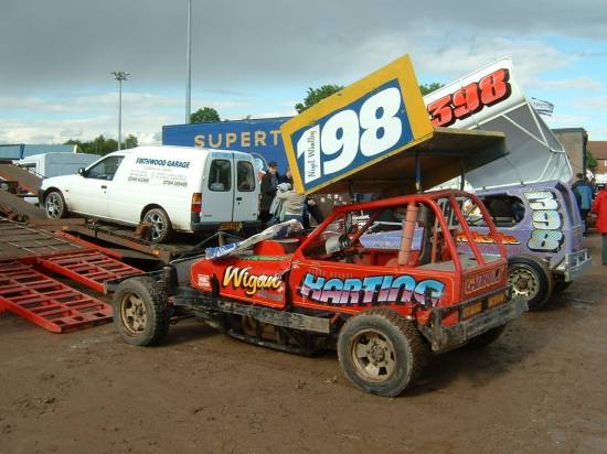 CHISUMS ROUNDUP
Belle Vue pictures
