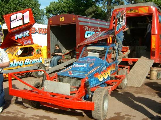 335 Mark Woodhull
late coventry pictures
