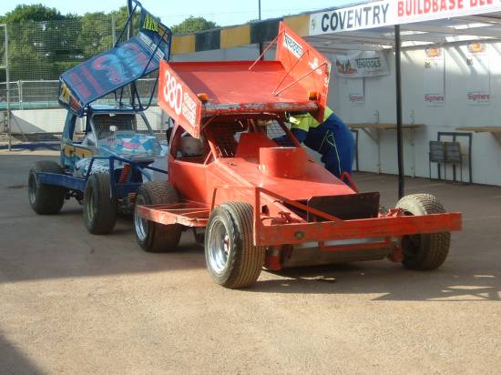 380 gets scrutineered
late coventry pictures
