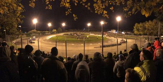 The curtain came down on the final race of the 2017 season, before a break until the Christmas meeting.
