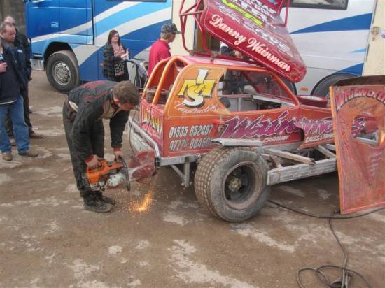212, race repairs for Danny
