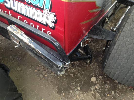 220, rear bumper damage & soon took the axle out to weld the mounting brackets
