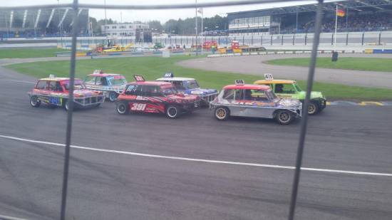 Was very pleased to see the mini's,they entertained,hope to see them again,way better than other formula's i've seen at venray,but that's just my opinion ofcourse... 
