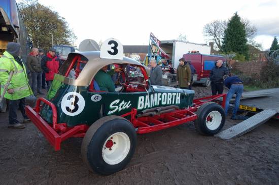Bammy's Challenger in attendance. The meeting final was for the Stuart Bamforth Memorial trophy 
