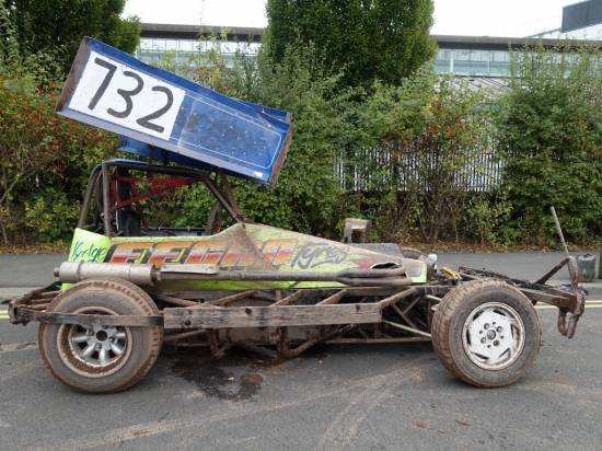 Likewise for F.2's Daz Kitson using one of his Fegan cars
