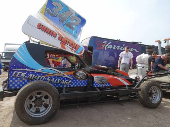 Chris Smith in the ex Tony Smith car. The engine lost oil pressure in the W & Y race.

