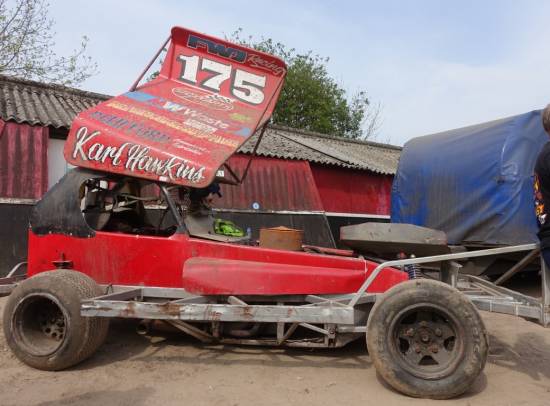 Karl Hawkins was using an ex Lundy car. His own was running hot at Stoke, so decided not to risk it. He should use this more often, as he got some great results.
