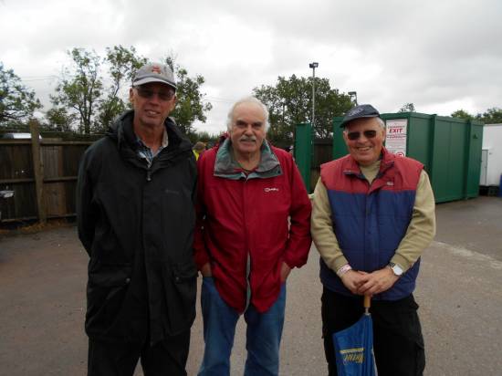 Three of the sports finest. Keith Barber ex F2 driver, promoter at good ol'Long Eaton and Stock Car Magazine supremo, flanked by Ian Hall (L) and Stuart Ralls (R). Ian and Stuart along with Bob Hall kept the southern scene alive on track and in print
