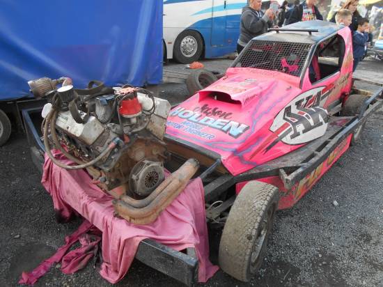 FWJ's engine had to be swapped as after winning Ht.2 at Skegness oil pressure dropped. 
