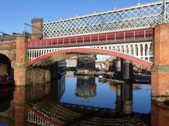 The cast iron arch bridge of the 1849 viaduct over the Rochdale Canal
