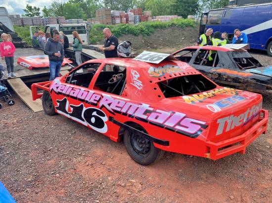 The Saloon pits - A welcome return to Diggy Smith
