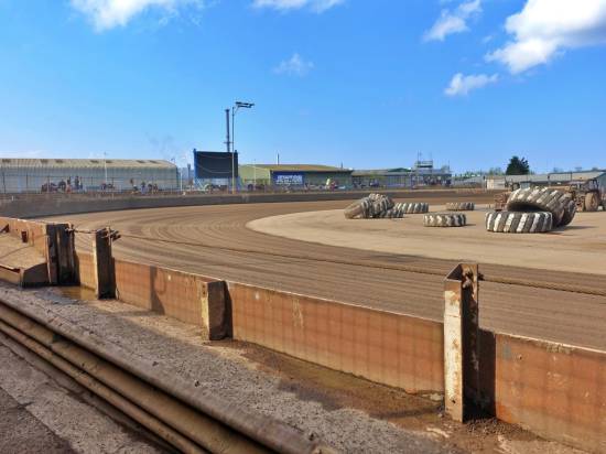 Welcome to King's Lynn - Track prep spot on
