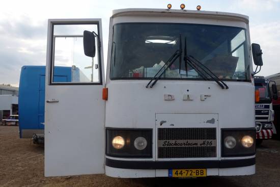 The Tesselaar bus
