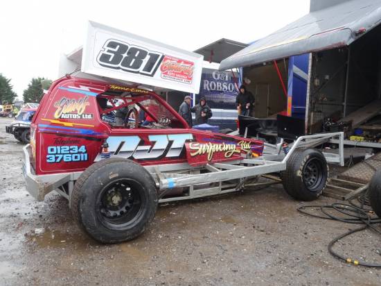 Heat and Final victories for Tyrone Evans in his first meeting. This car has previously been used by Richard Earl (285), and Sean Willis (287).
