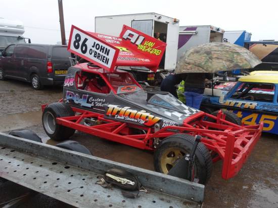 John O'Brien used the ex Joff Gibson (249) car now hired out by Neil Fitton
