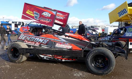 Welcome to Saturday at Skegness - Gordon Moodie doing a car swap with Ryan Harrison
