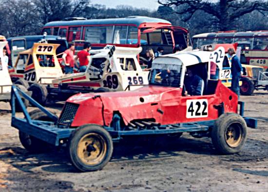 422 Nigel Whorton's first time out - in his Dad's ex-Derek Coleman car
