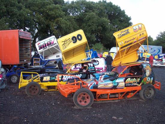 91 Tony Smith, 90 Liam Brown and  300 Tom Storry who did well for a first time on shale.

