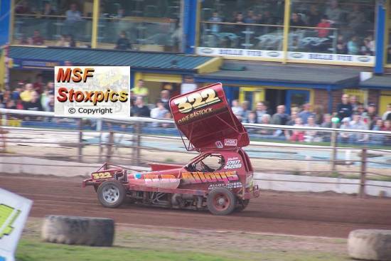 322 James on his way to his heat win.

