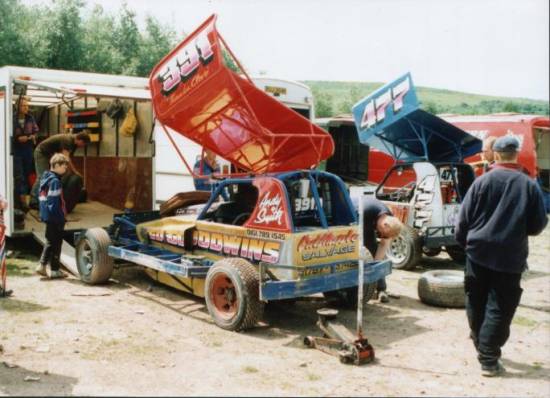 391 Andy Smith Stoke pits 2001
