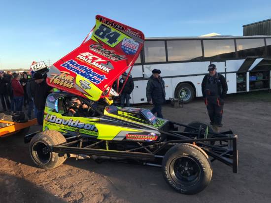84, the extensively redesigned 318 shale car from last season
