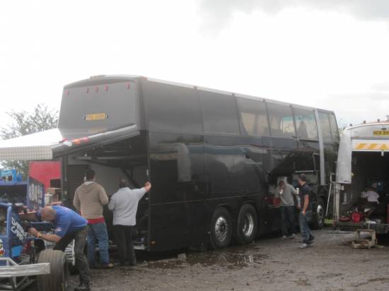 484, the new team Utley bus
