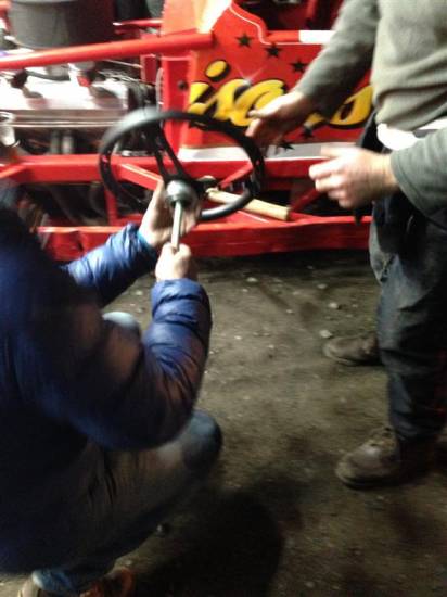 202, even bent the steering wheel, the team straightened it out.
